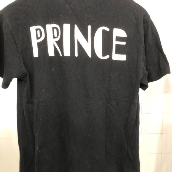 OFFICIAL ICONIC MUSIC ARTIST PRINCE T SHIRT - Picture 2 of 3